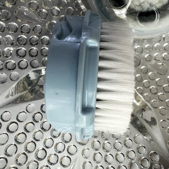 Set of 2 of NEW Replacement Facial Brush Heads,  Clarisonic compatible, Delicate - Picture 5 of 8